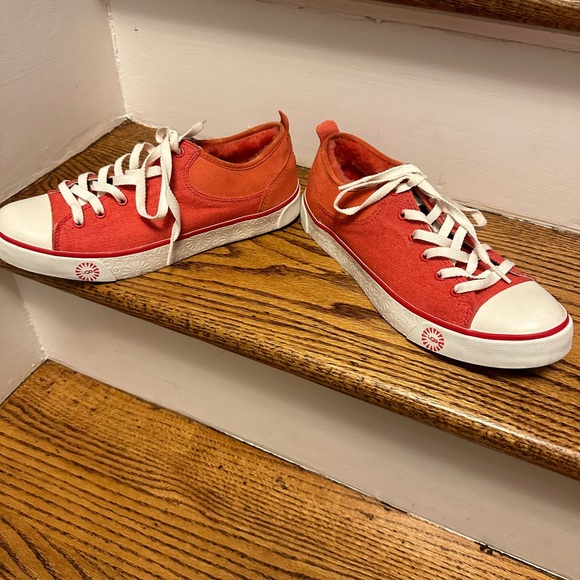 Fur Lined red UGG sneakers. Size 8.5. Have never been worn out of the house. - Picture 2 of 11